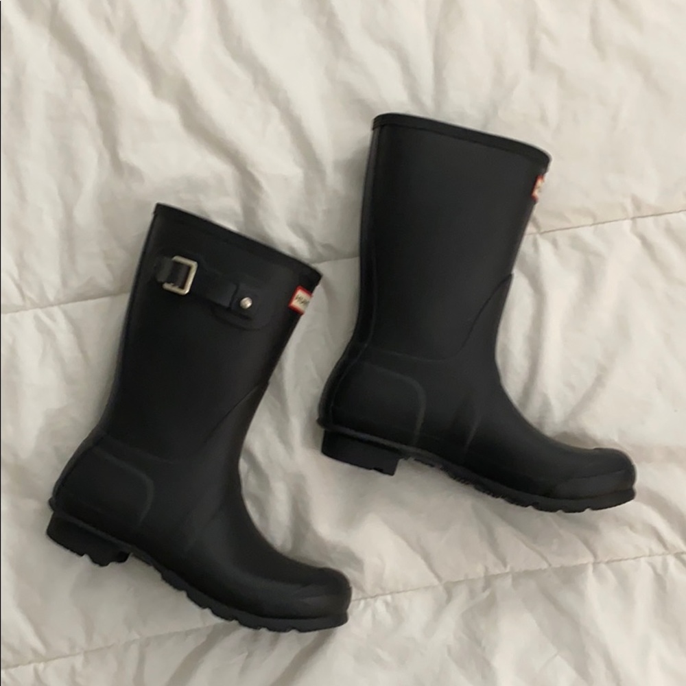 Hunter Rain Boots - Mid Calf